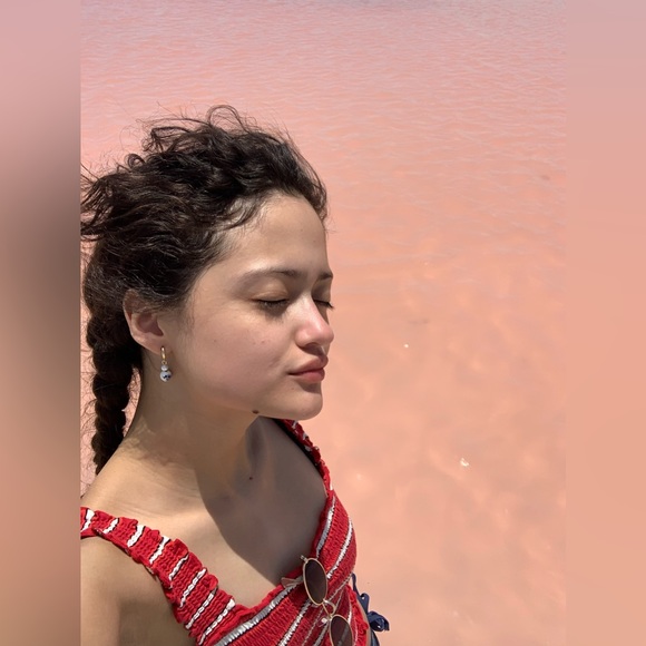 Meet your Posher, Drea - Picture 1 of 1